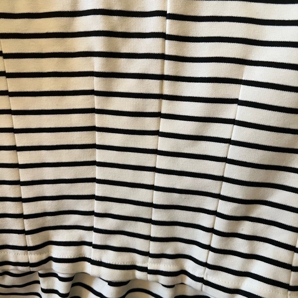 Cartonnier | Anthropologie striped slightly cropped cream - white blazer - Picture 3 of 6